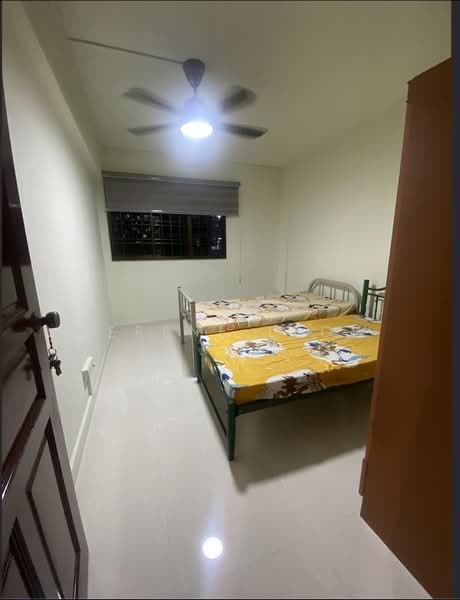 704 Yishun Avenue 5