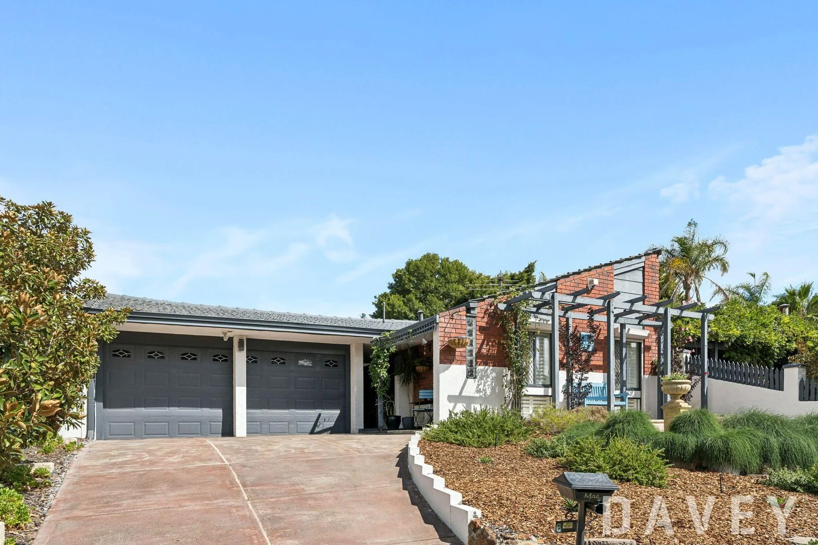8 Illawong Way, Kingsley WA 6026