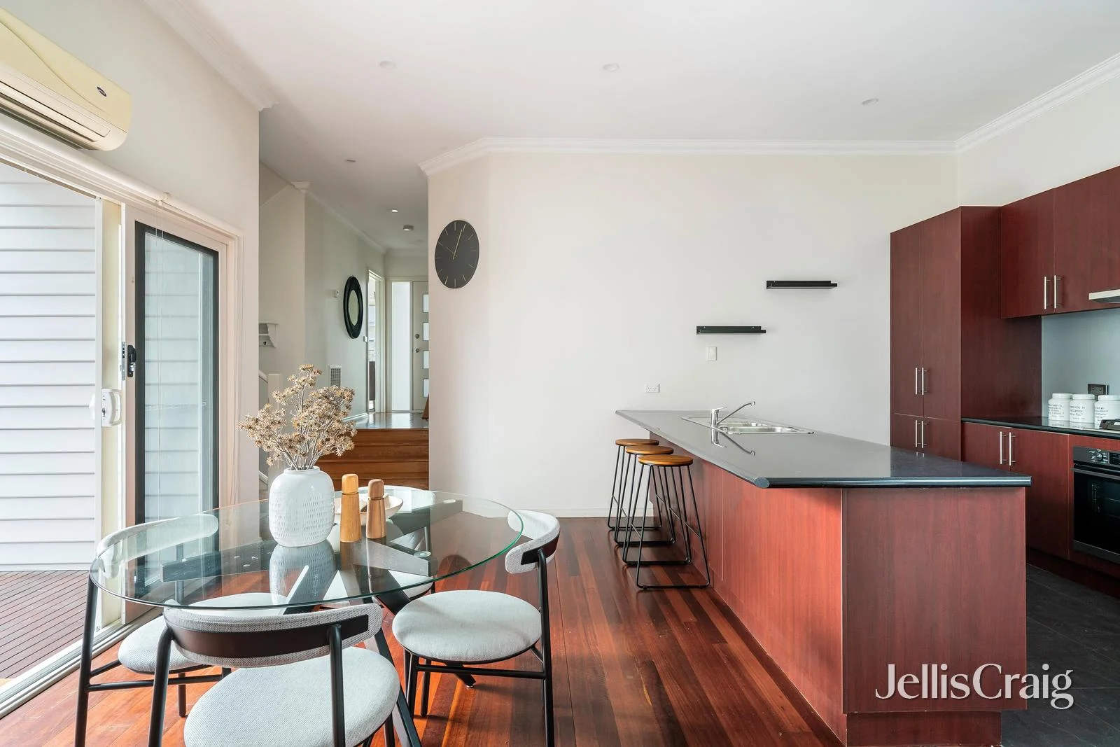 Additional image 7 of 1/87 Rattray Road, Montmorency VIC 3094