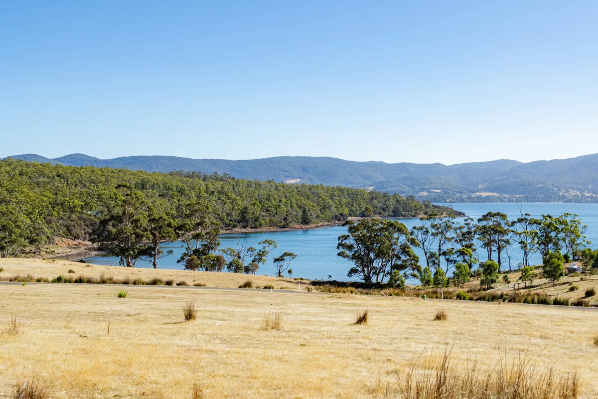 Additional image 19 of 4 D'Entrecasteaux Drive, North Bruny TAS 7150