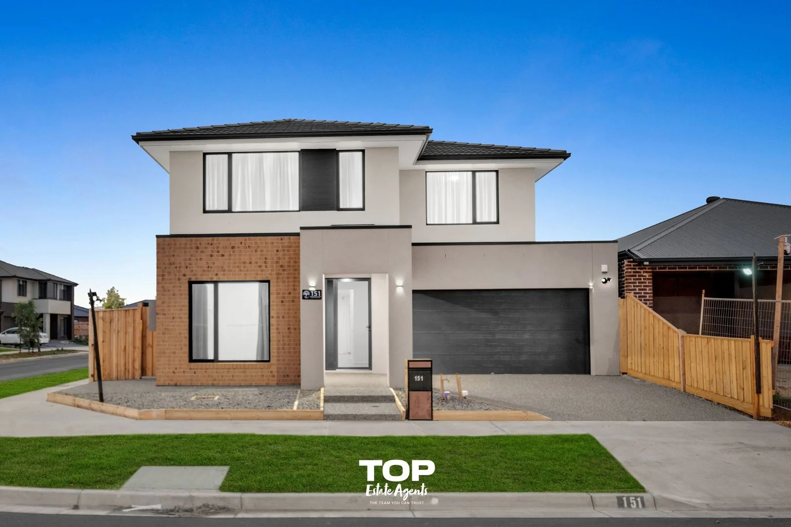 151 Villa Doria Drive, Clyde North VIC 3978