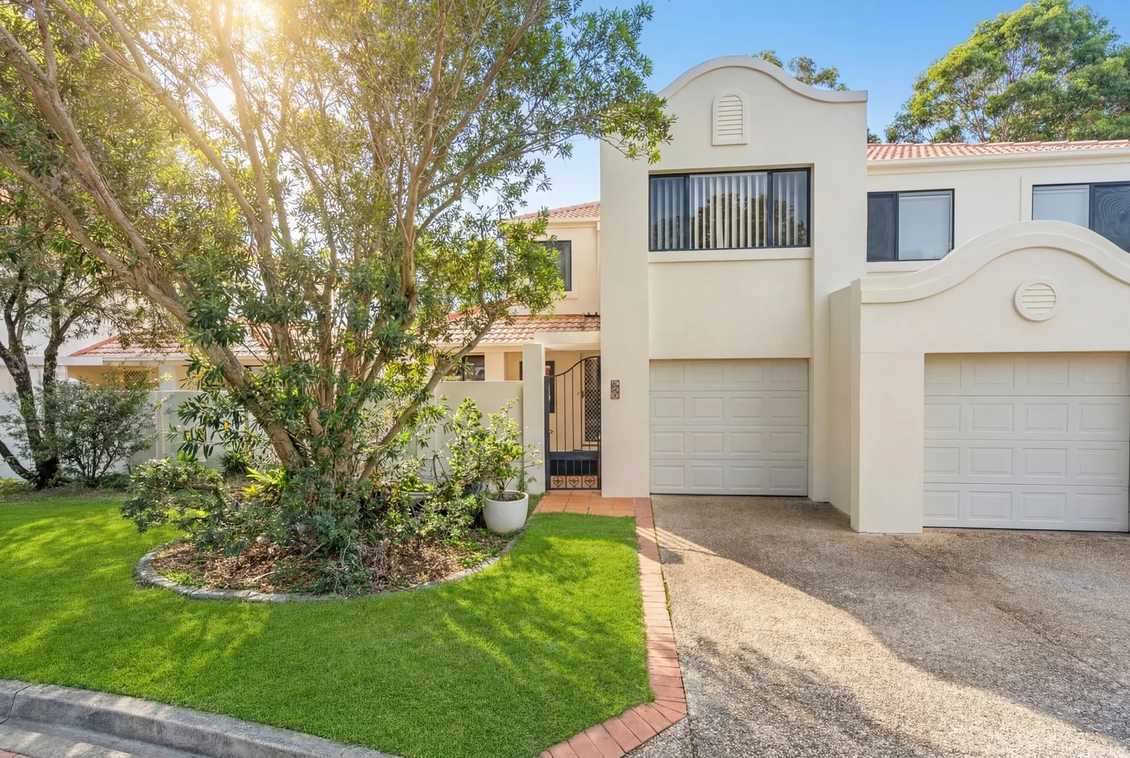 2401/22-34 Glenside Drive, Robina QLD 4226