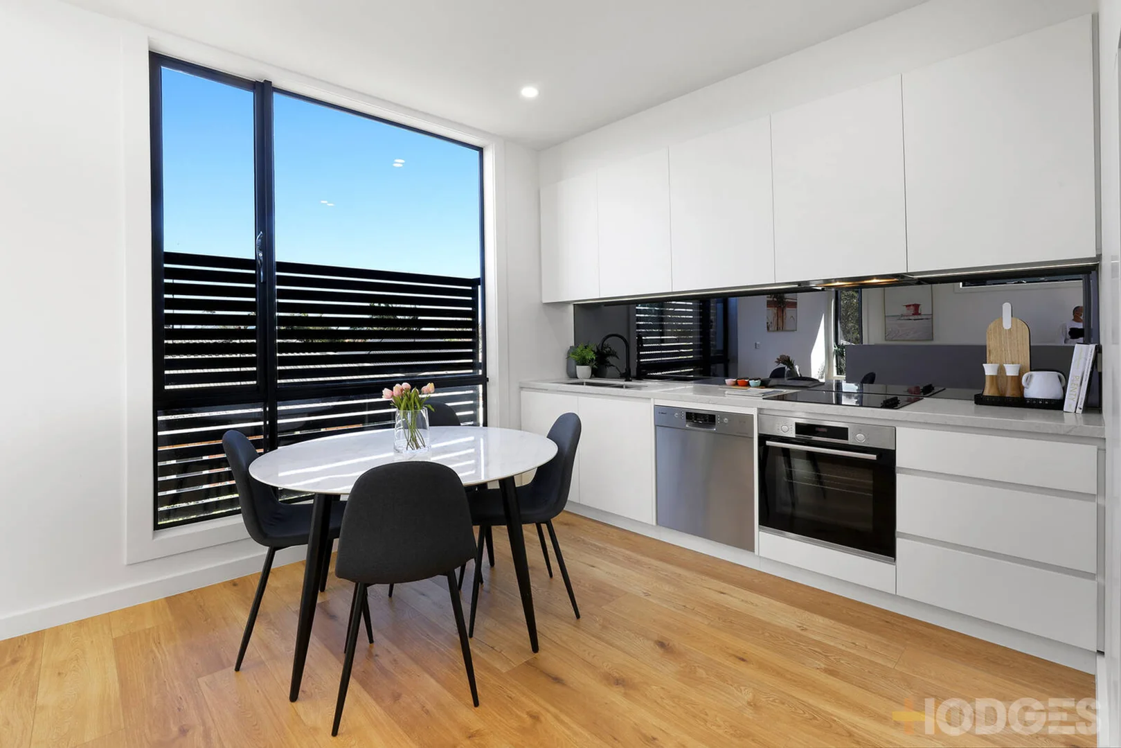 3/462 Como Parade West, Mordialloc VIC 3195 photo 2