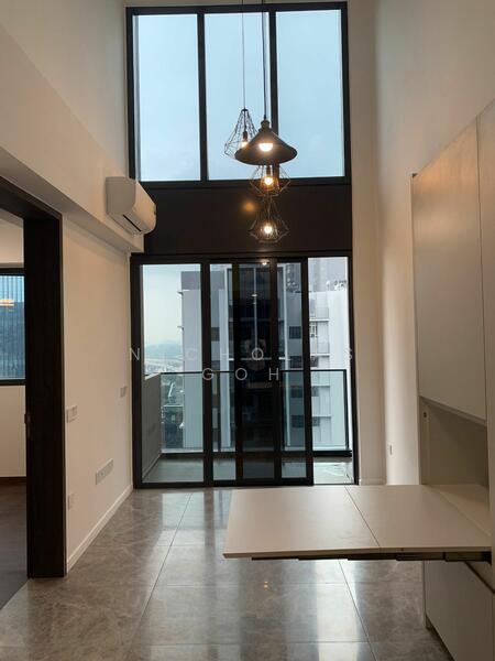 38 Middle Road