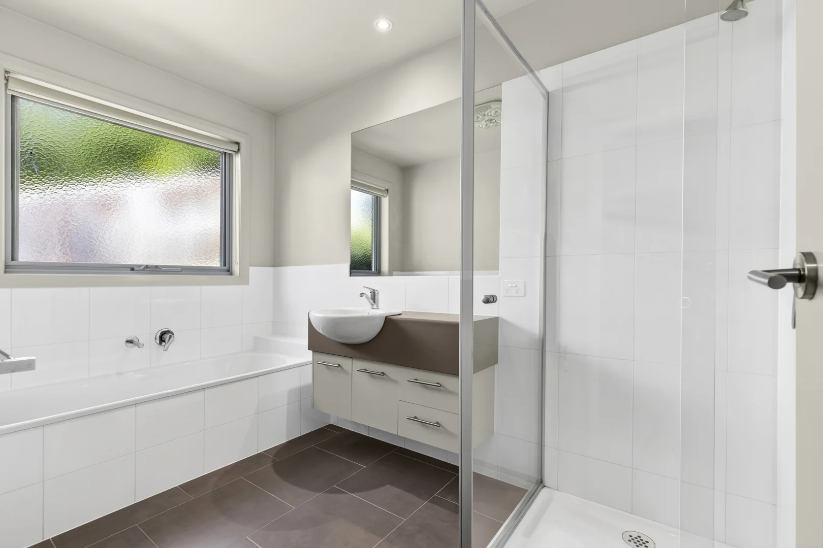 Additional image 7 of 2/11 Thoroughbred Drive, Highton VIC 3216