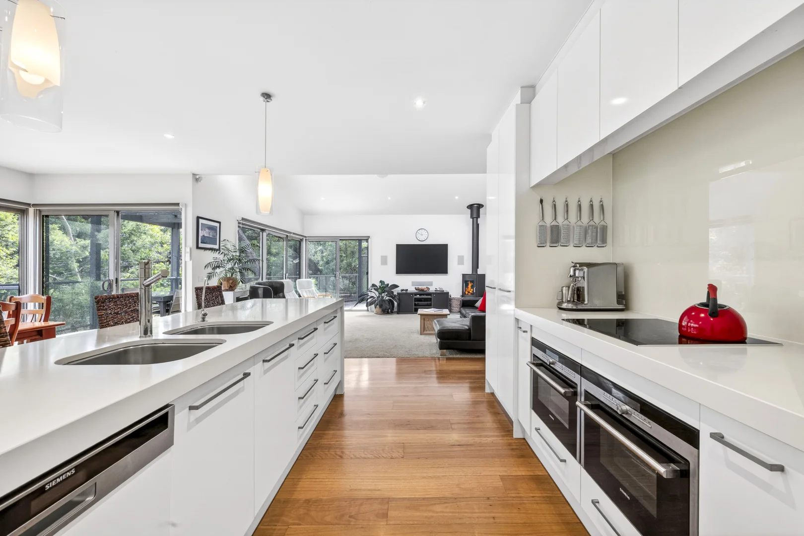 2A Seymour Street, Lorne VIC 3232 photo 2