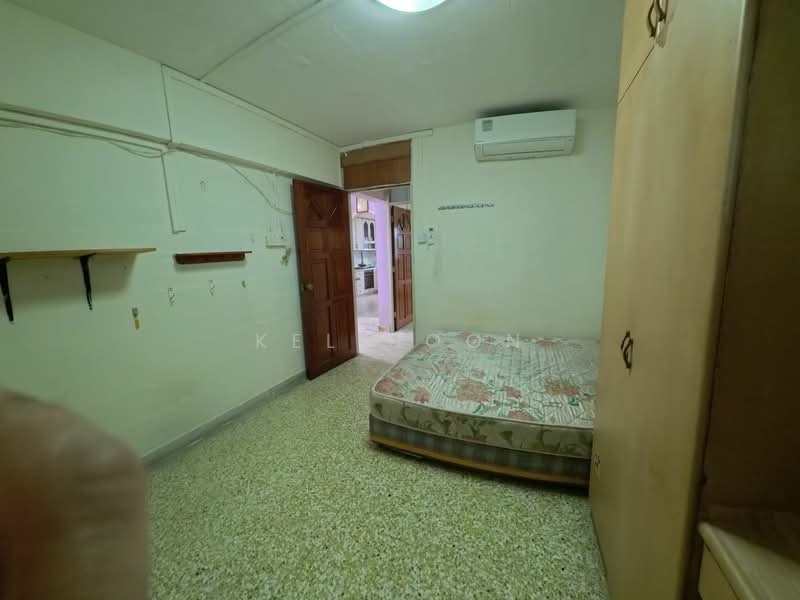362 Clementi Avenue 2 photo 3