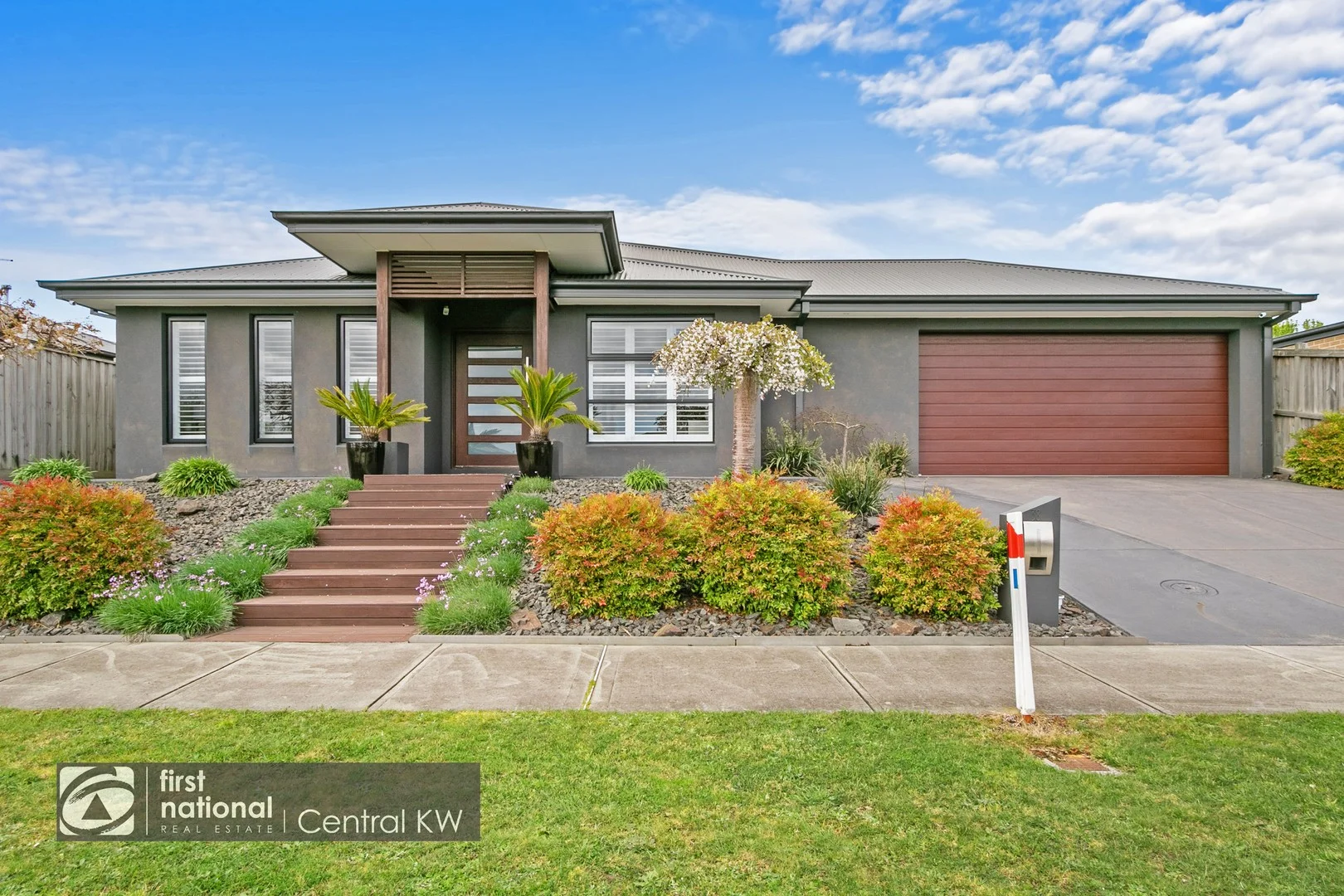 38 Sowerby Rd, Morwell VIC 3840