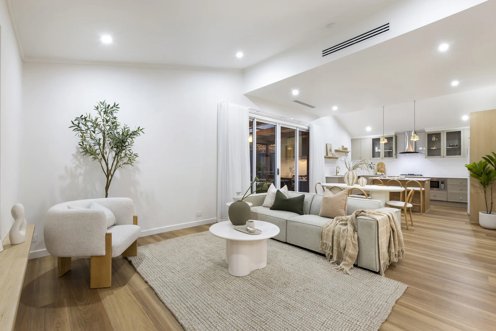 Additional image 3 of 13 De Sassenay Crescent, Modbury Heights SA 5092