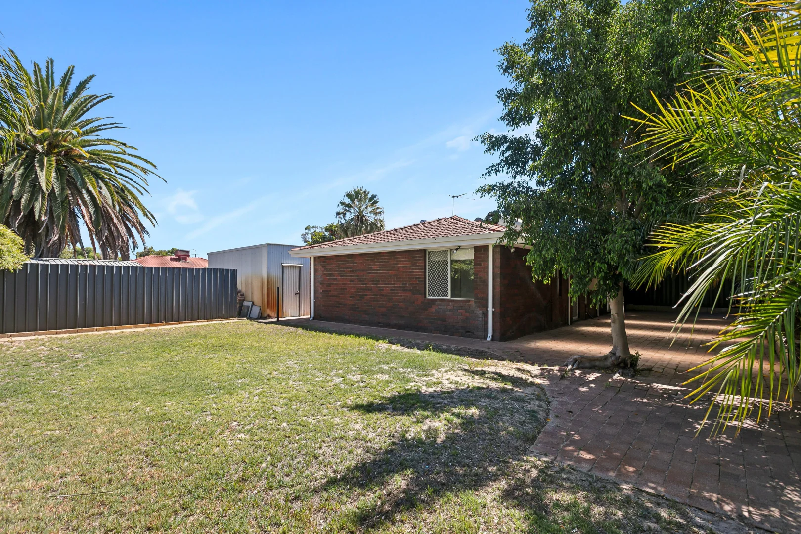 Additional image 24 of 52 Shillington Way, Thornlie WA 6108