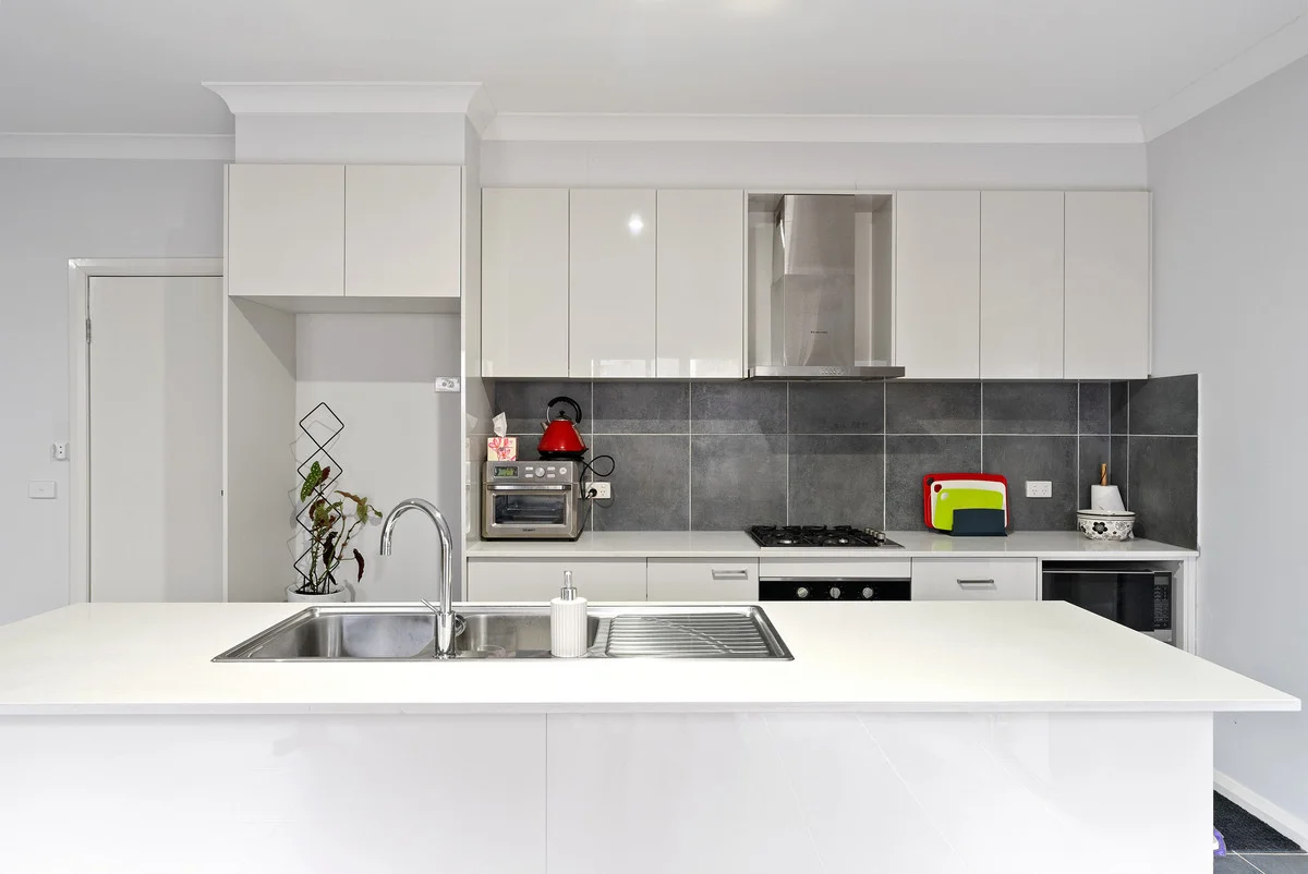 11 Lodge Street, Maddingley VIC 3340 photo 2