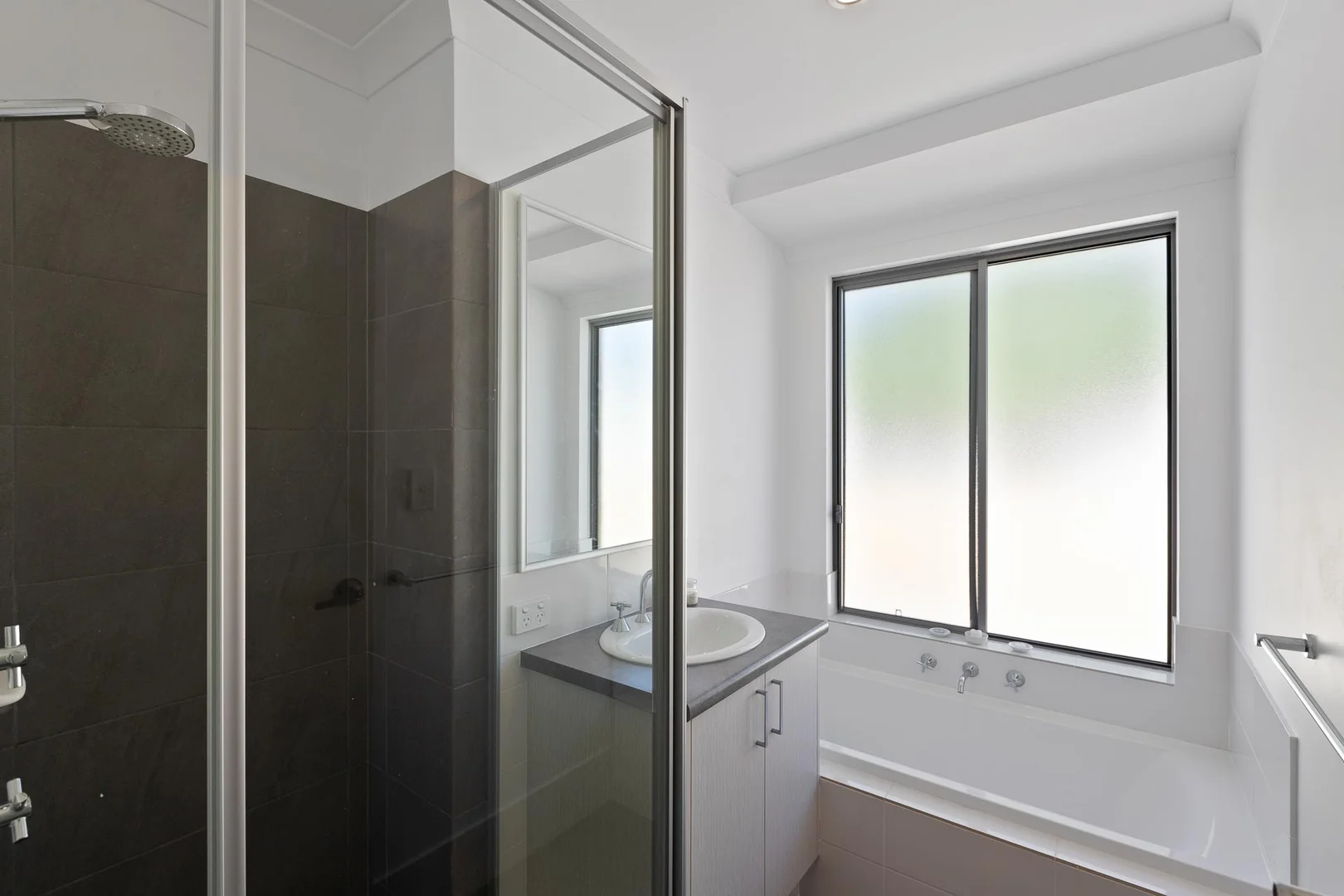 Additional image 20 of 129 Moorpark Avenue, Yanchep WA 6035