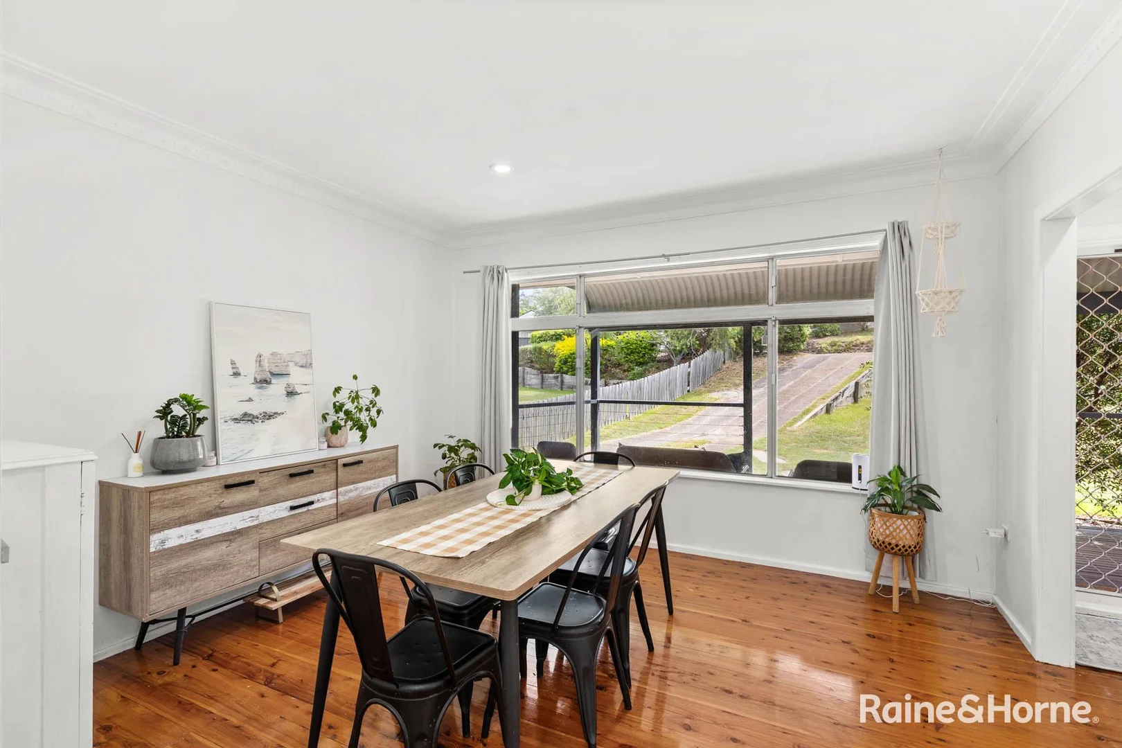 Additional image 2 of 16 Kananook Crescent, Belmont North NSW 2280
