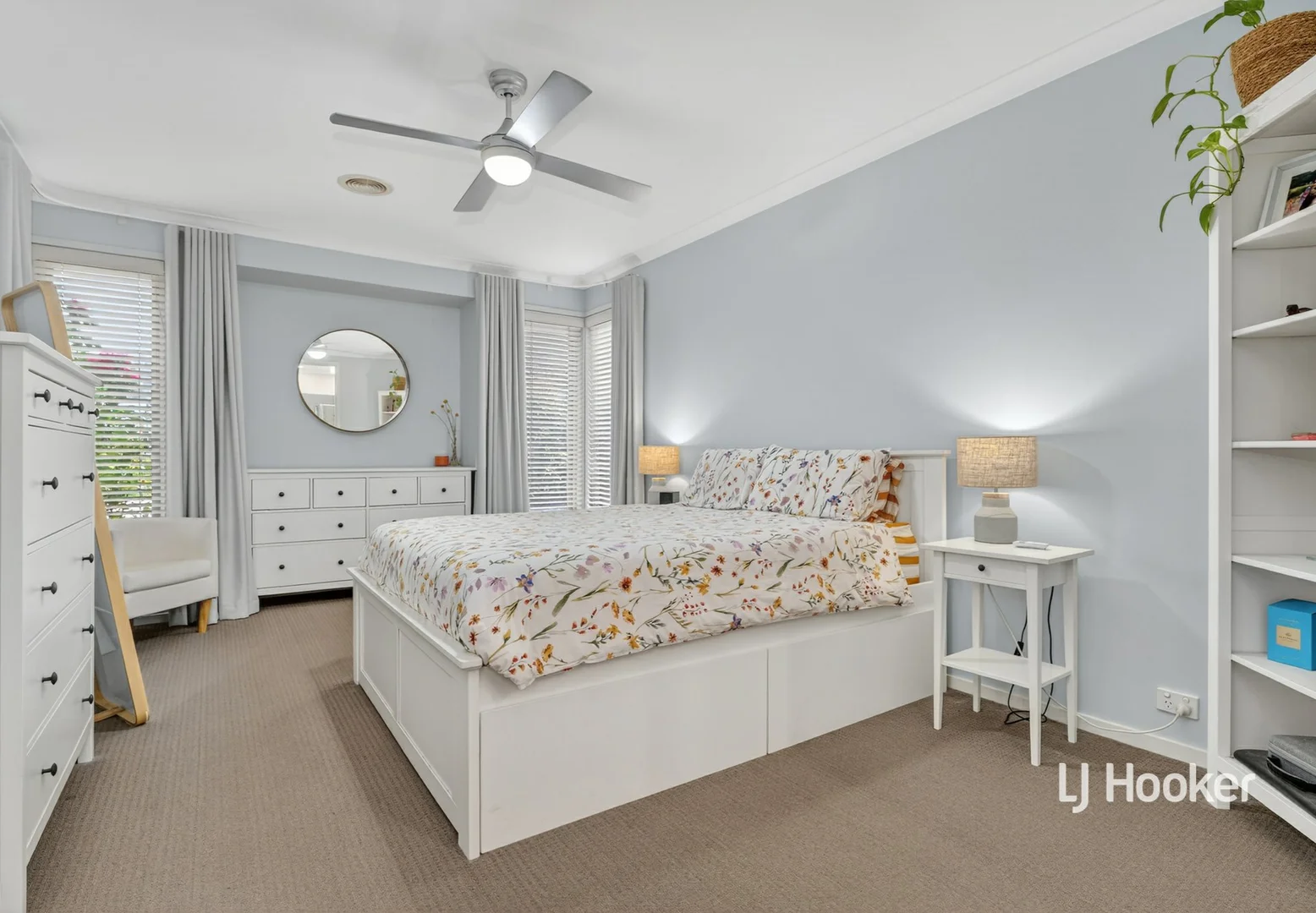 12 Grange Drive, Broadford VIC 3658 photo 2