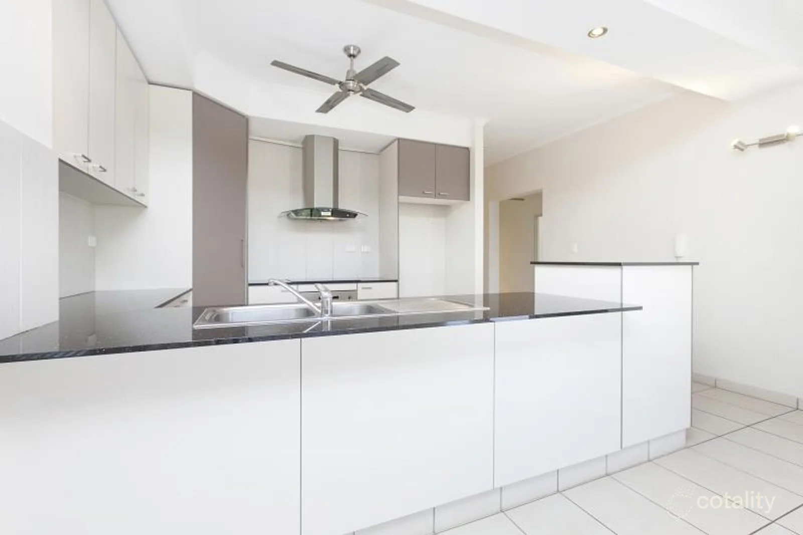 11/3 Harvey Street, Darwin City NT 0800