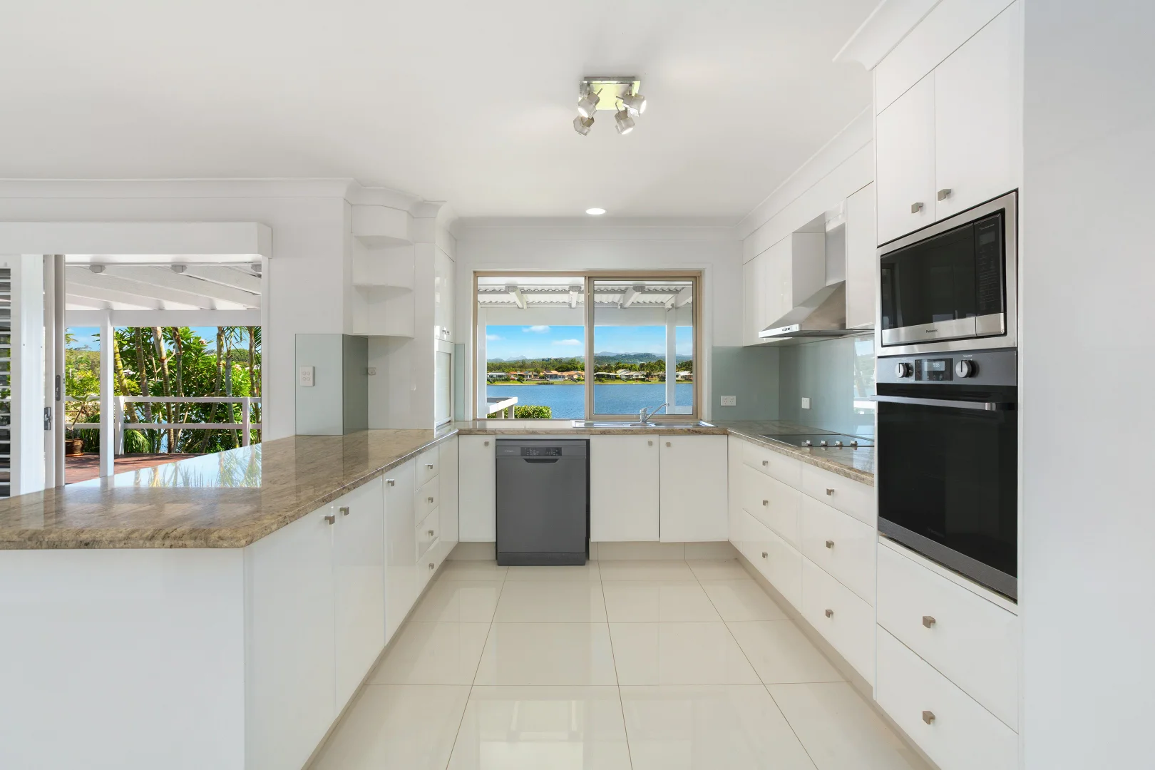 Additional image 8 of 26 Auk Avenue, Burleigh Waters QLD 4220
