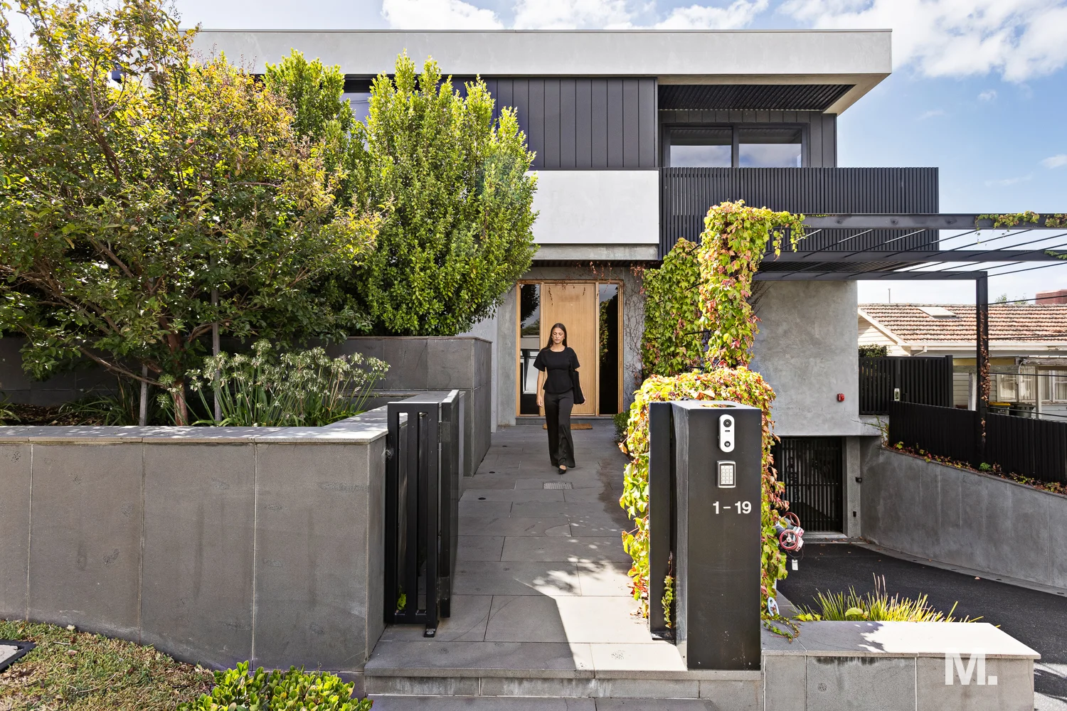 1/19 Afton Street, Aberfeldie VIC 3040