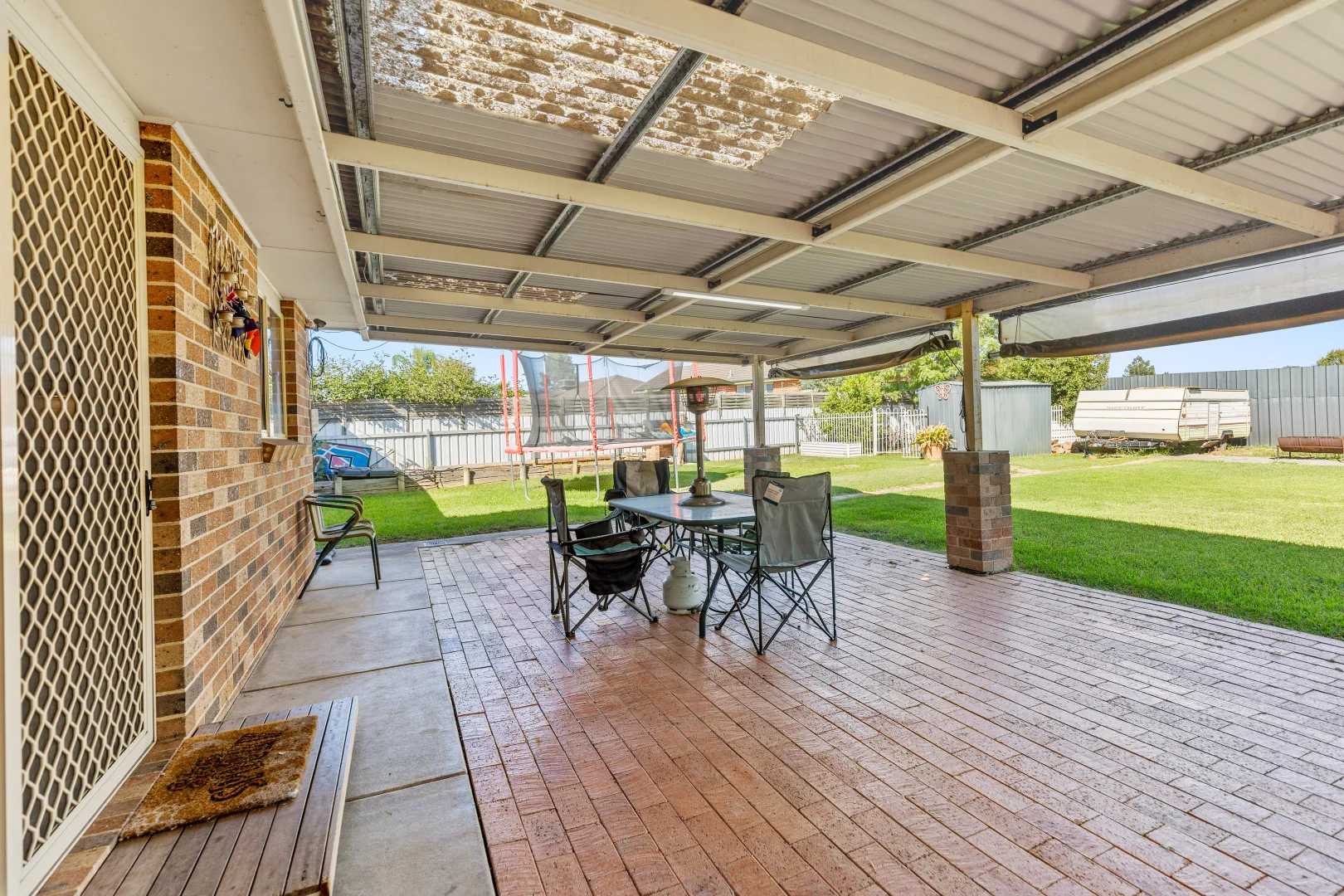 Additional image 12 of 5 Bamarook Crescent, Glenfield Park NSW 2650