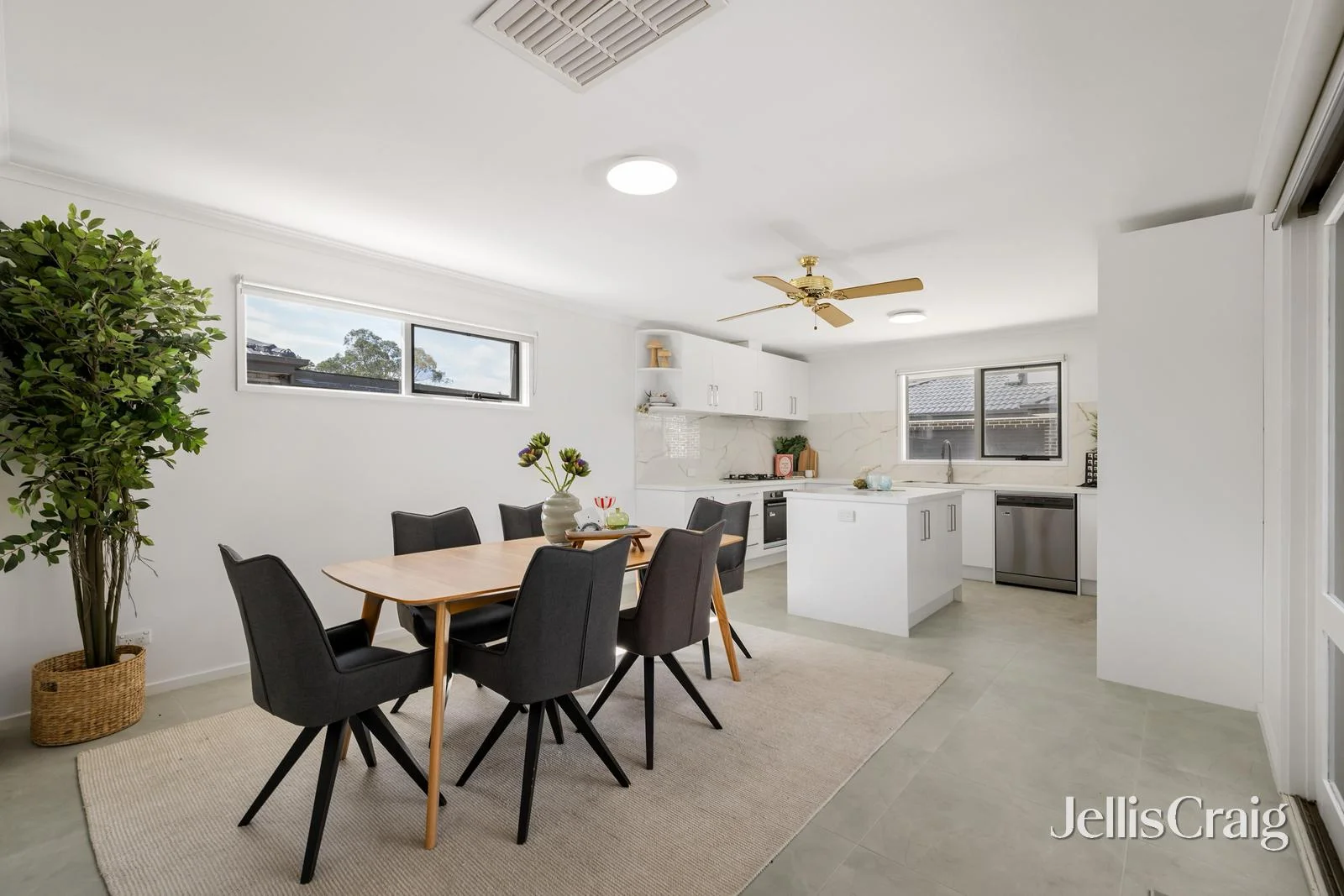 Additional image 5 of 62 Greenslopes Drive, Mooroolbark VIC 3138
