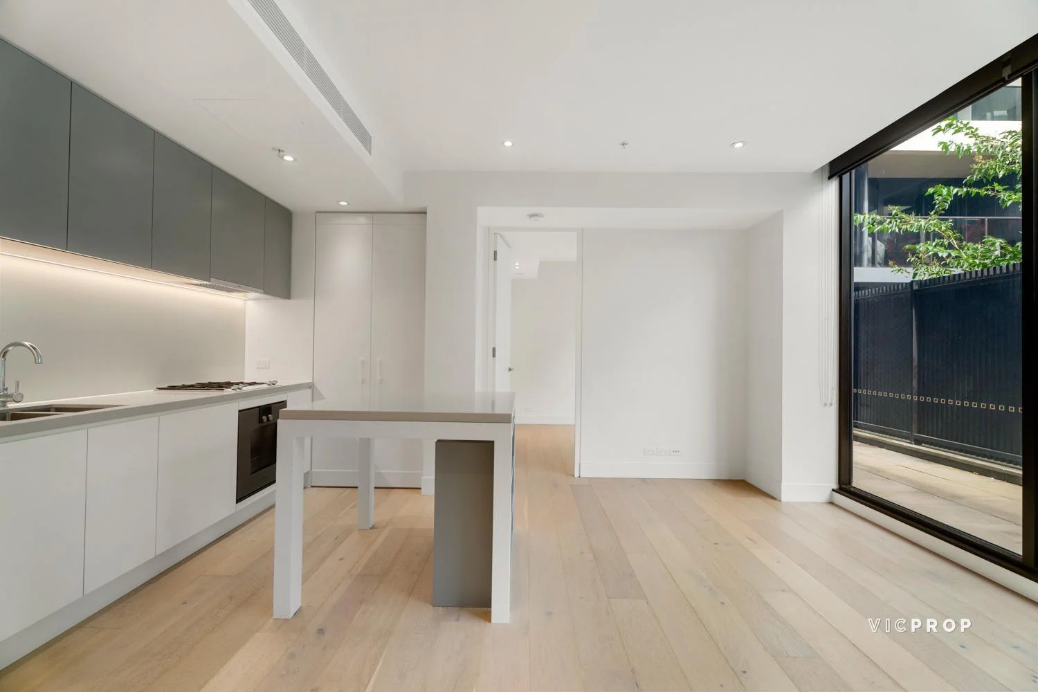 Additional image 2 of 403d/18 Coppin Street, Richmond VIC 3121
