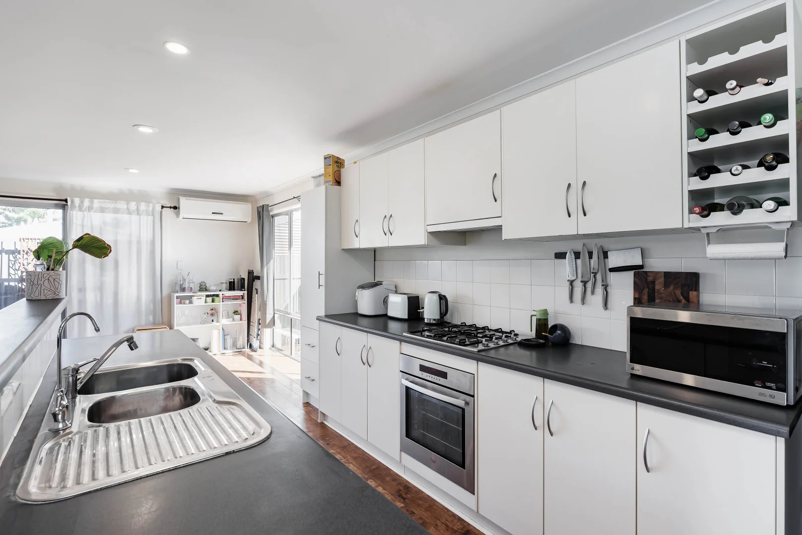 Additional image 8 of 53a Alfred Street, Largs Bay SA 5016