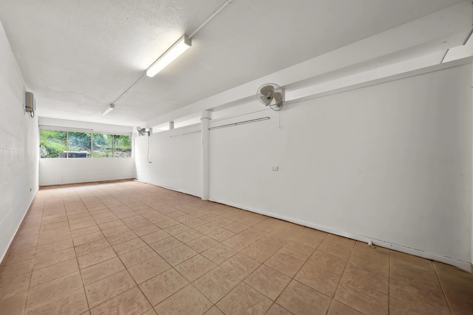 Additional image 20 of 139 Clagiraba Road, Clagiraba QLD 4211