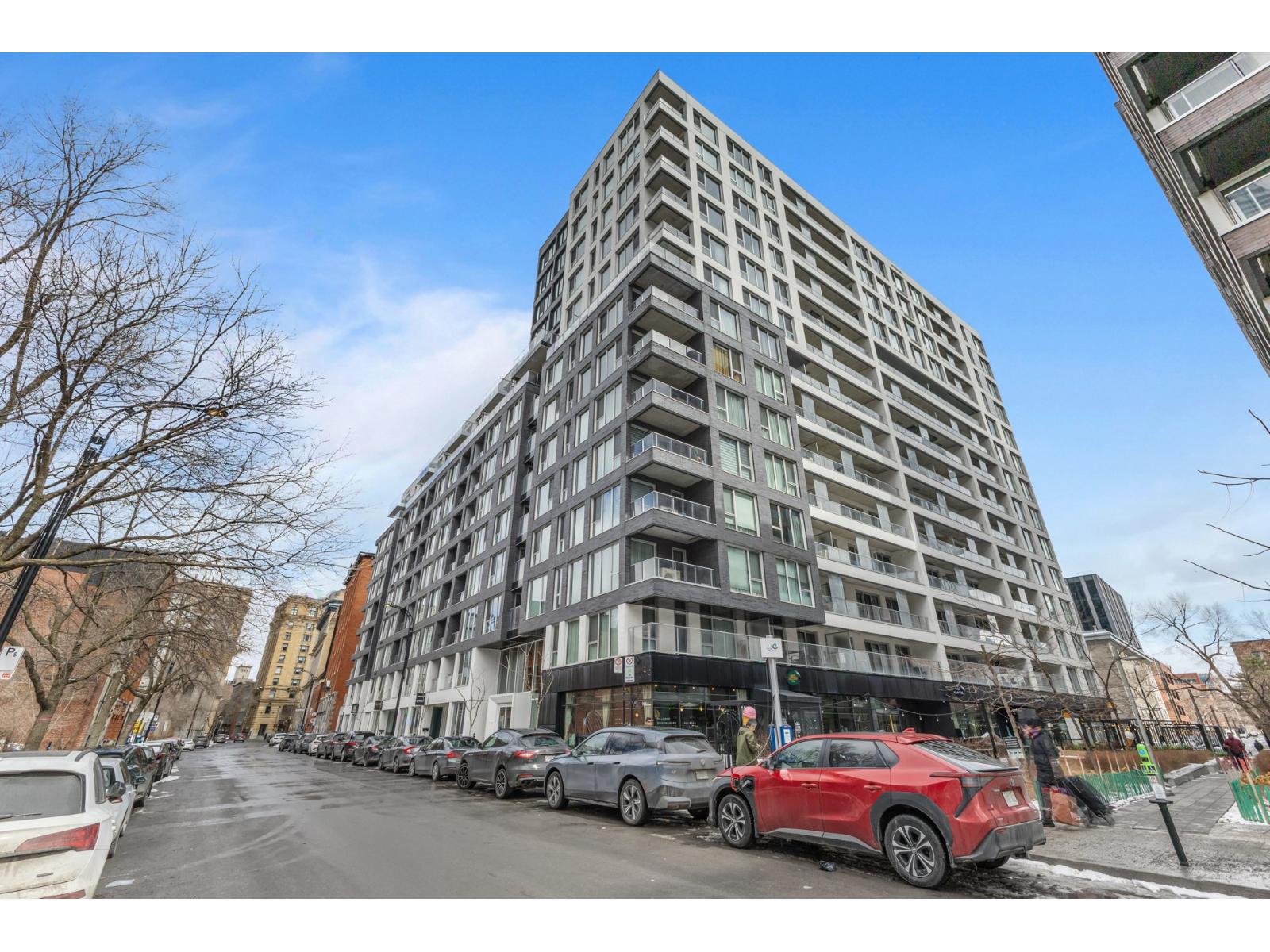 700 Rue St-Paul O.
