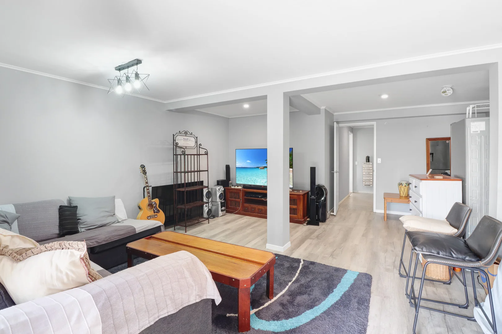 Additional image 12 of 33 Namba Street, Pacific Paradise QLD 4564