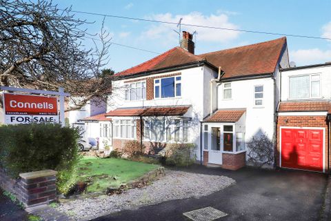 Cranford Road, Finchfield, Wolverhampton WV3