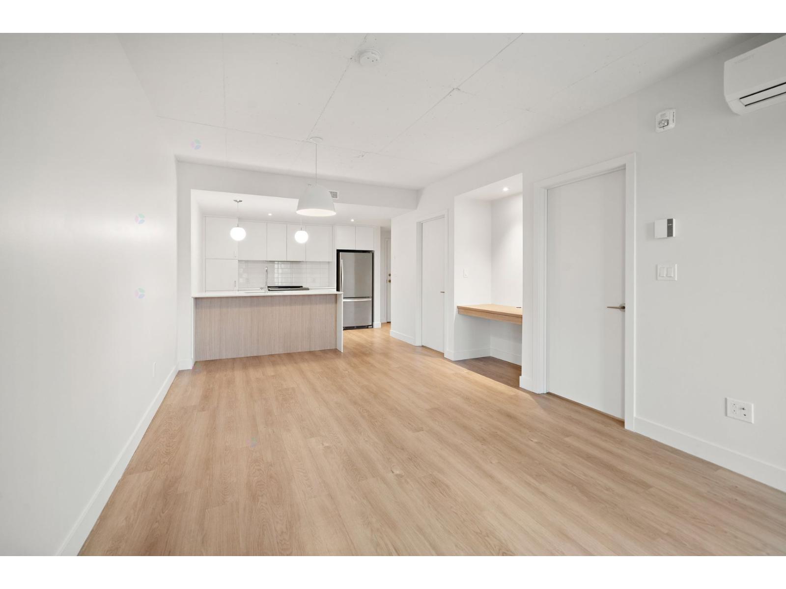 8405 Rue St-Charles