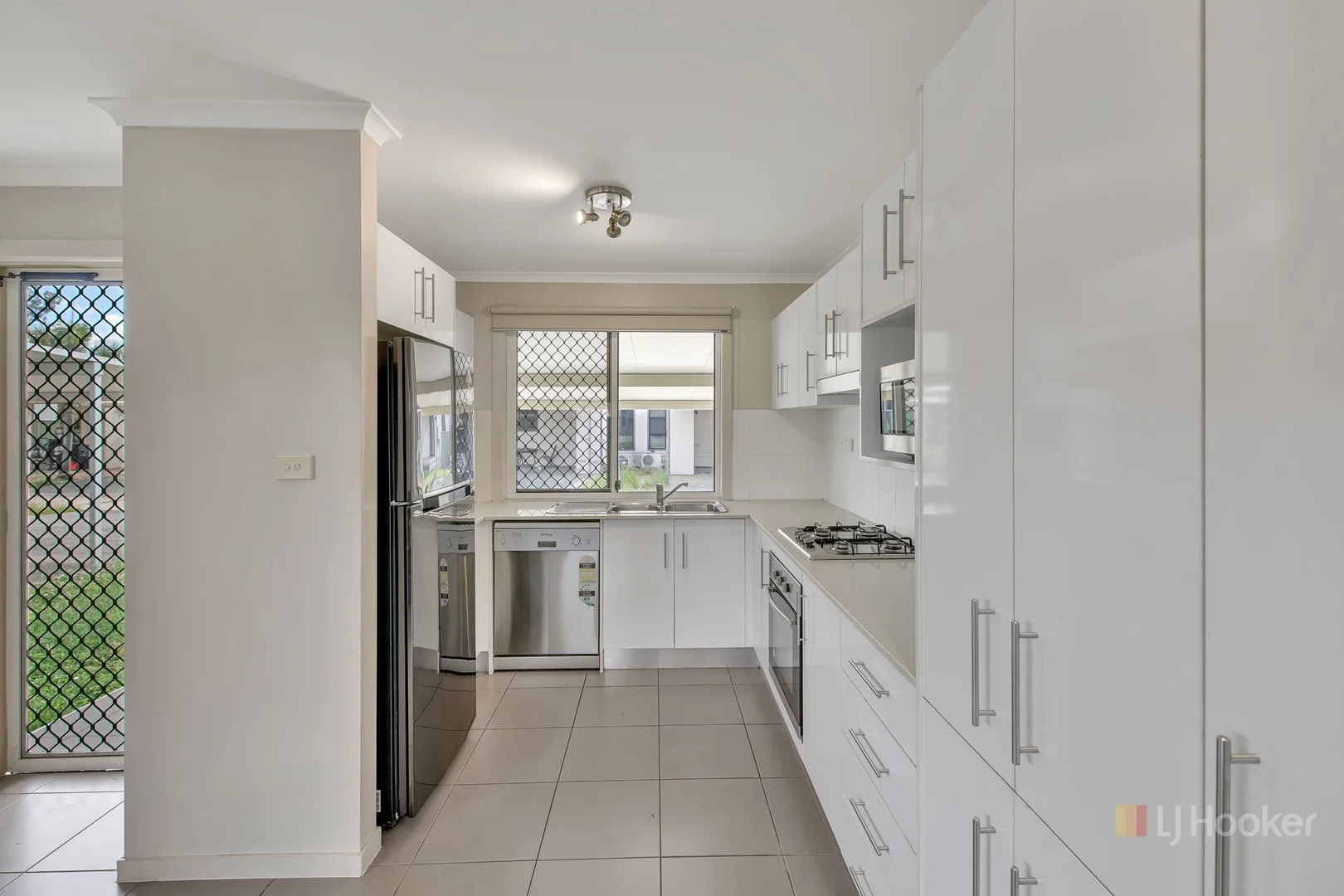 Additional image 3 of 31/8 Atkinson Street, Middlemount QLD 4746