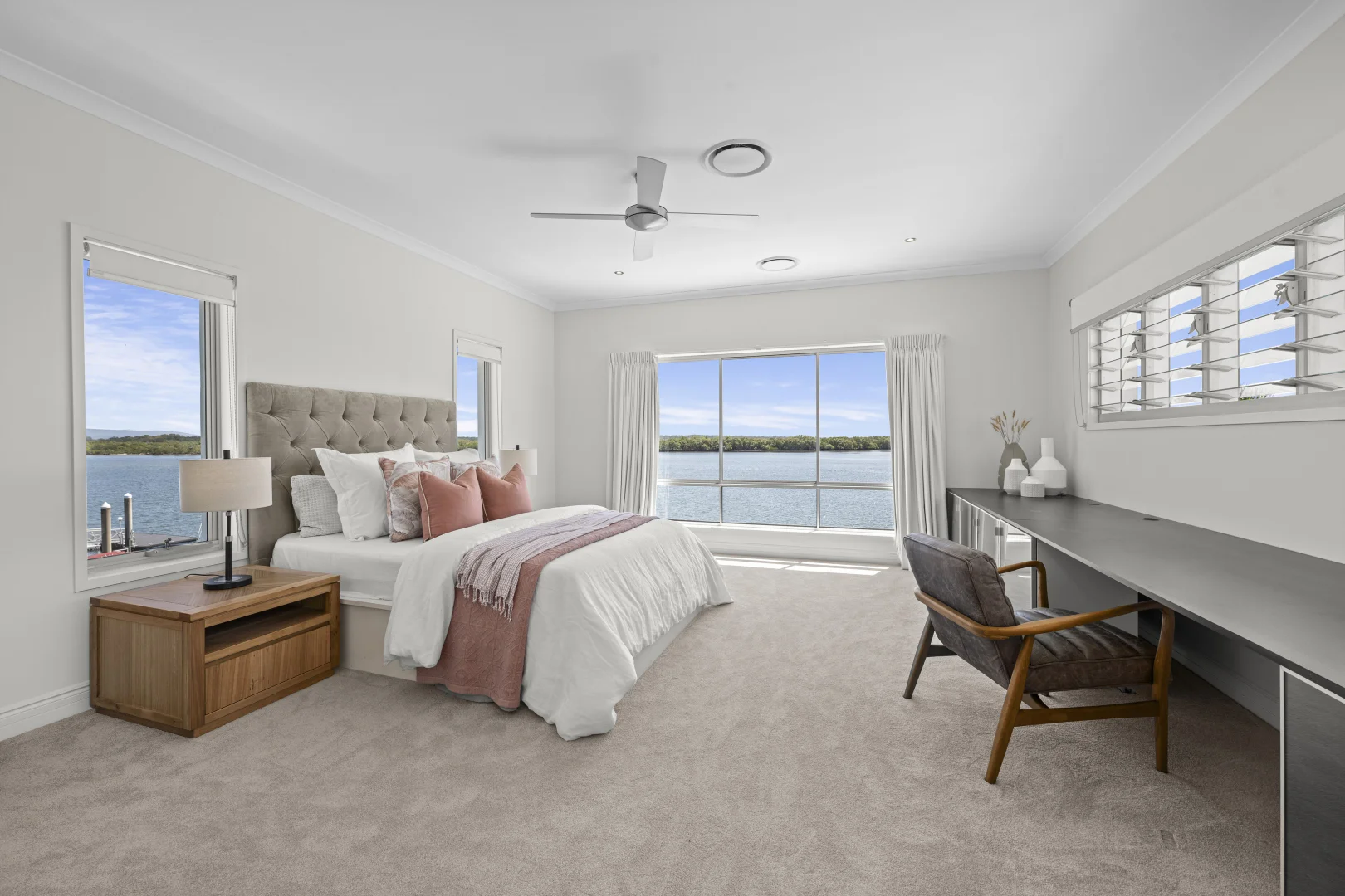 Additional image 27 of 23 Knightsbridge Parade West, Sovereign Islands QLD 4216