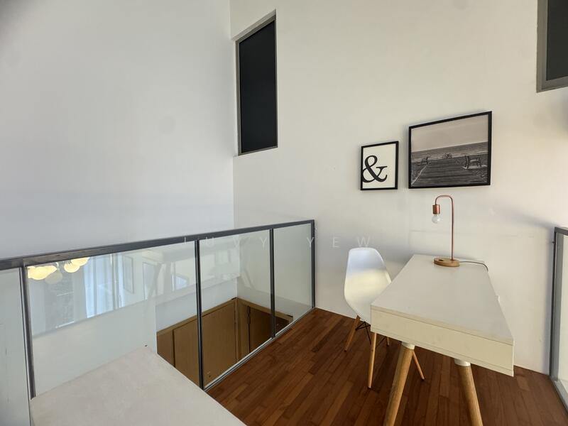 15 Farrer Drive photo 3