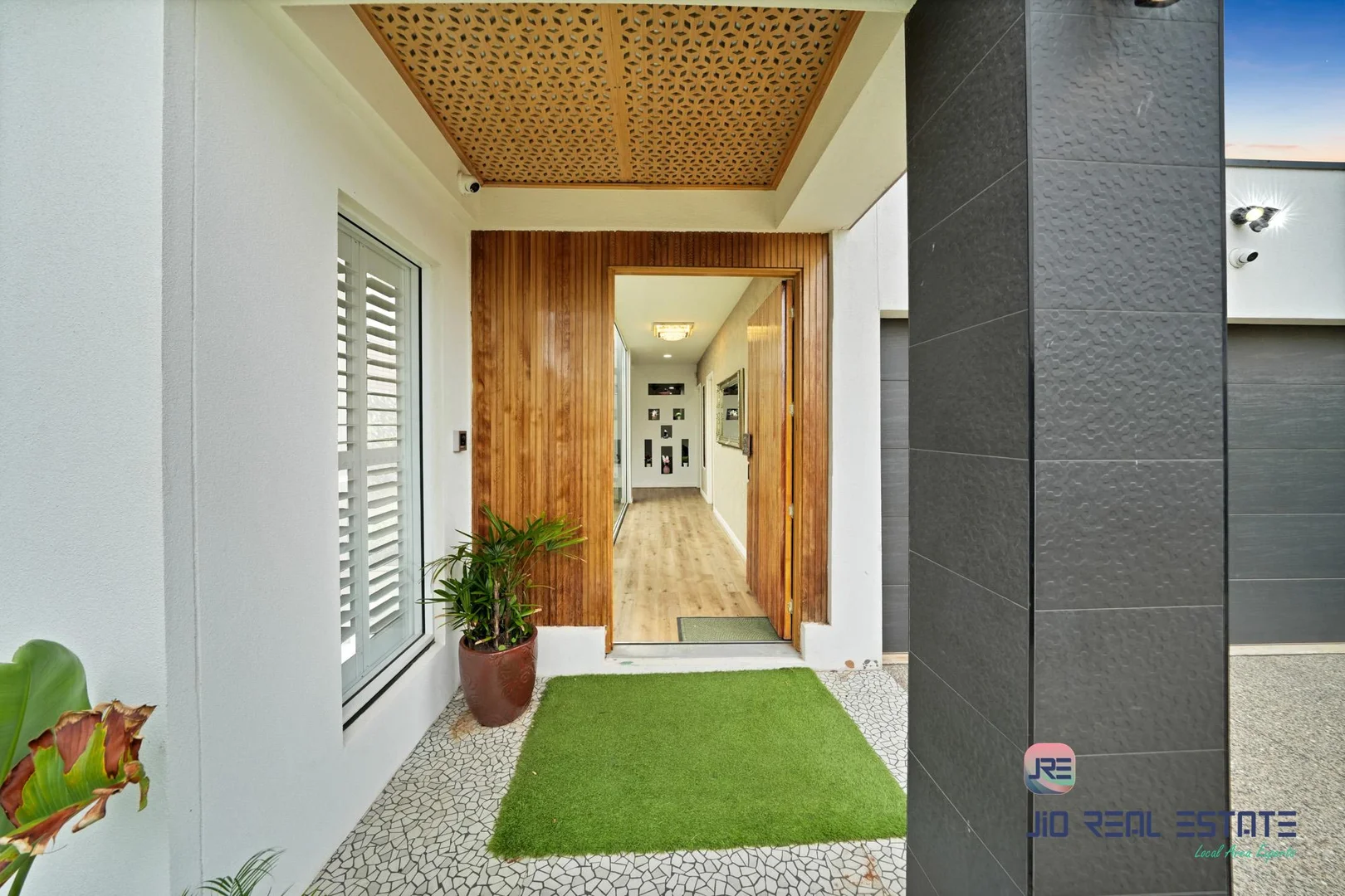 Additional image 2 of 13 Longshanks Street, Thornhill Park VIC 3335
