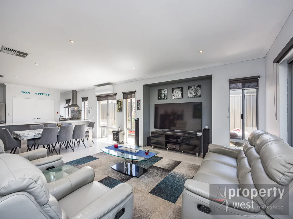 Additional image 13 of 29 Fishbone Turn, Banksia Grove WA 6031