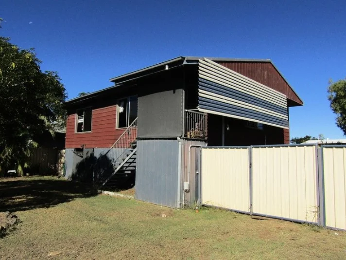 13 Blackbutt Street, Blackwater QLD 4717
