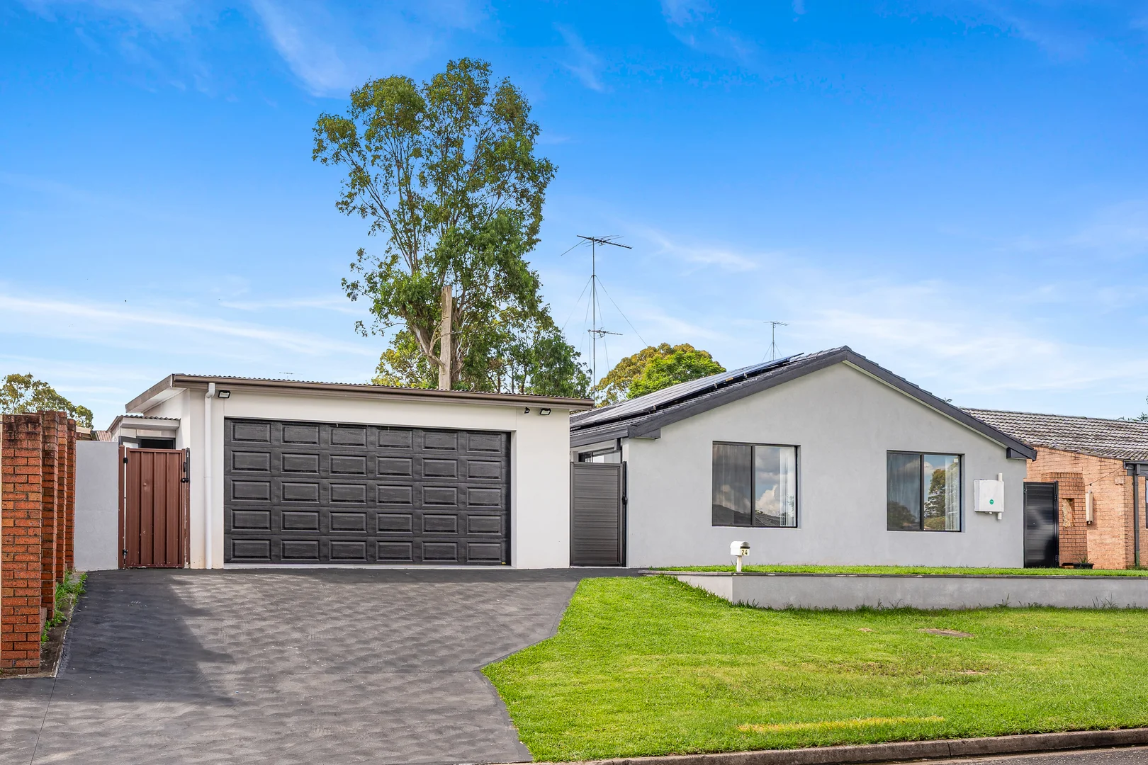 Additional image 21 of 24 Explorers Way, St Clair NSW 2759