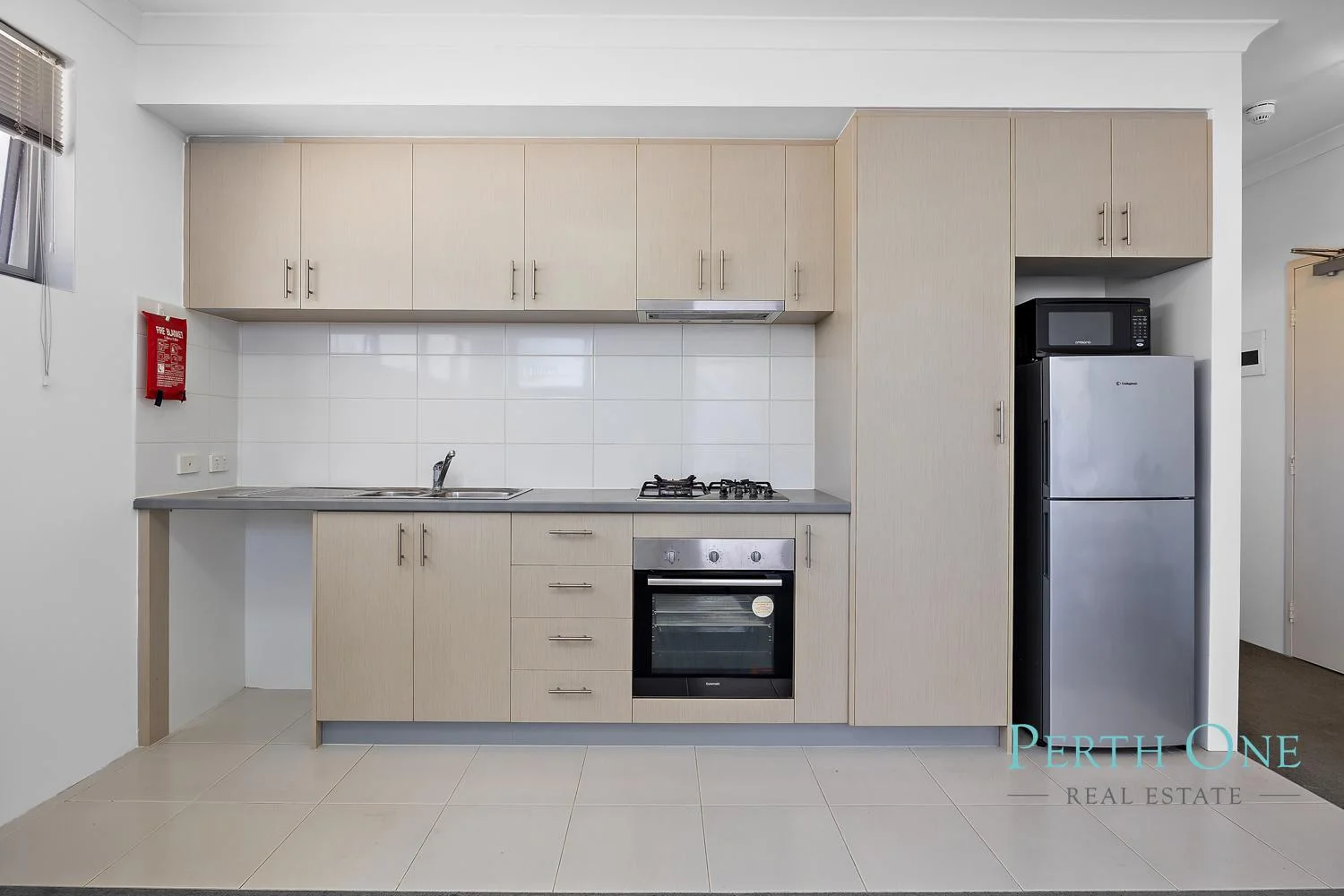 Additional image 8 of 6/11 Debenham Street, Thornlie WA 6108