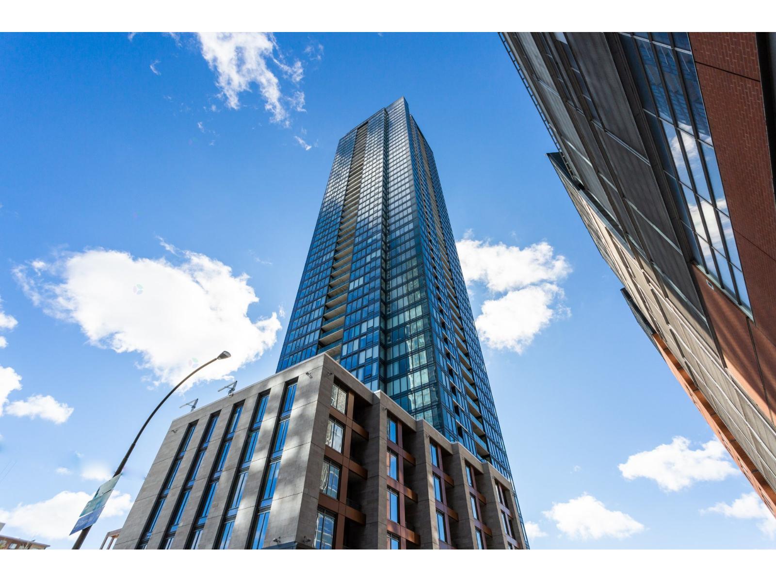 1288 Rue St-Antoine O.