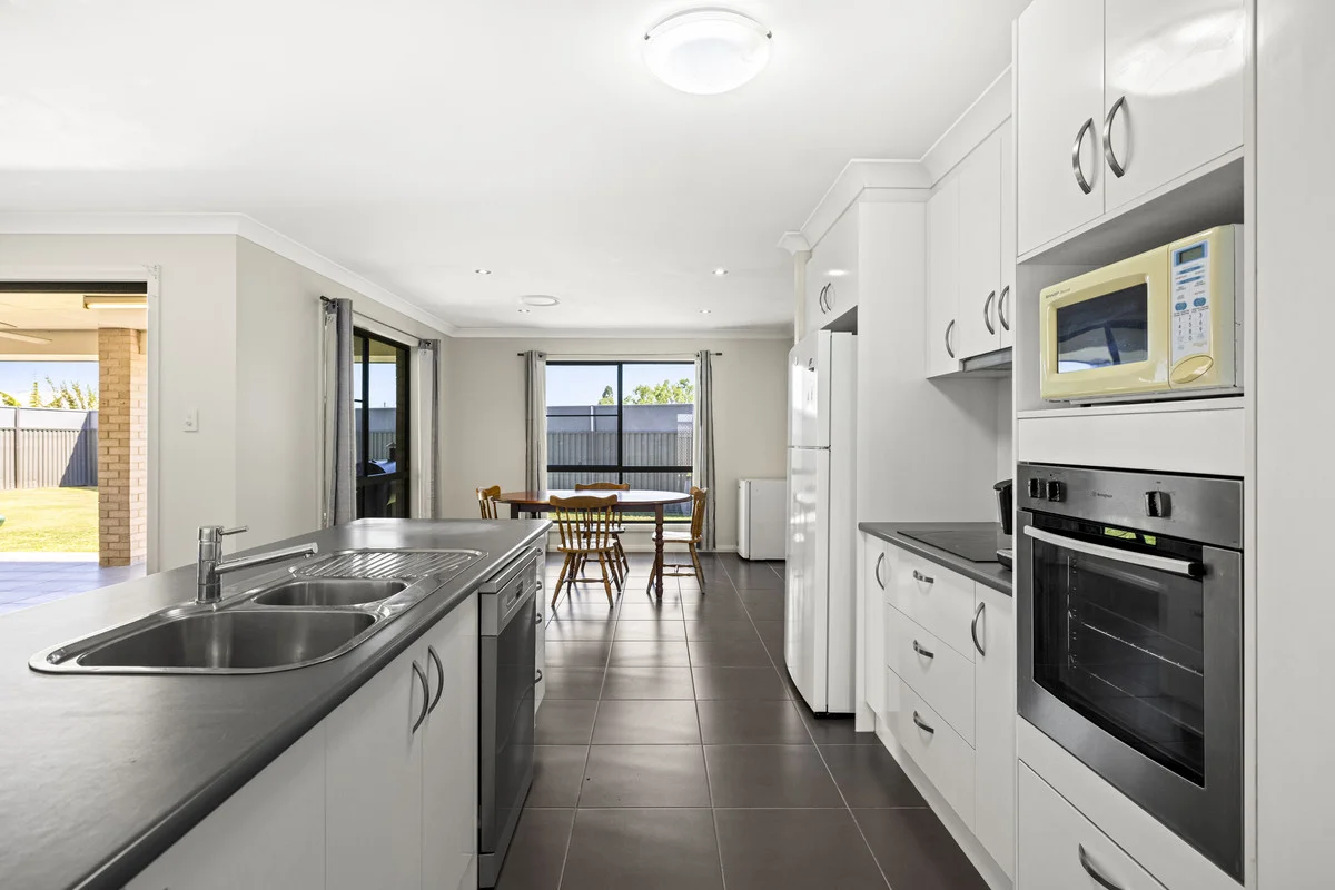 Additional image 4 of 3-5 Wheildon Way, Chinchilla QLD 4413