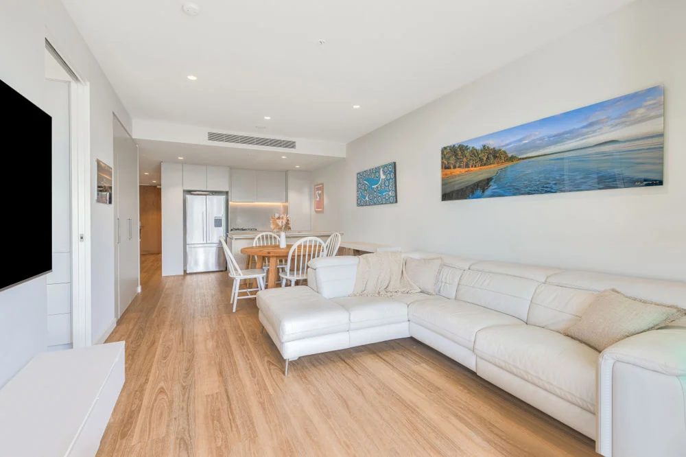 Additional image 4 of 805/4 Miles St, Coolangatta QLD 4225
