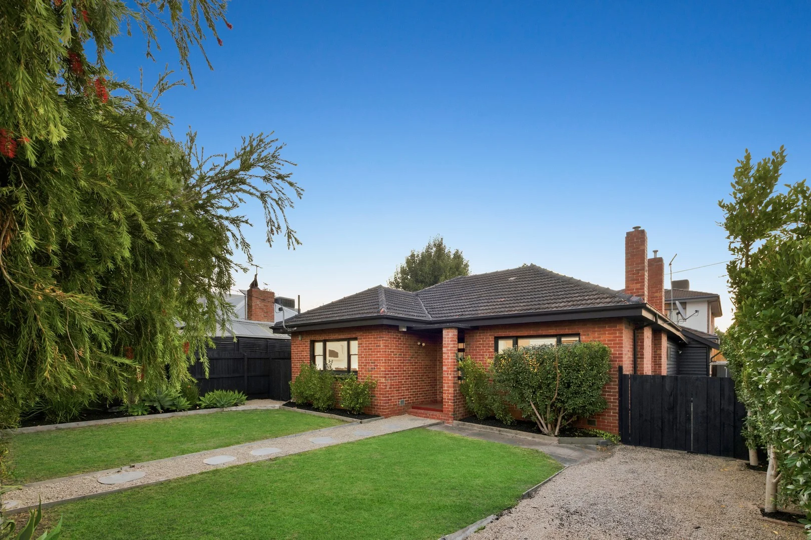 37 Nepean Avenue, Hampton East VIC 3188