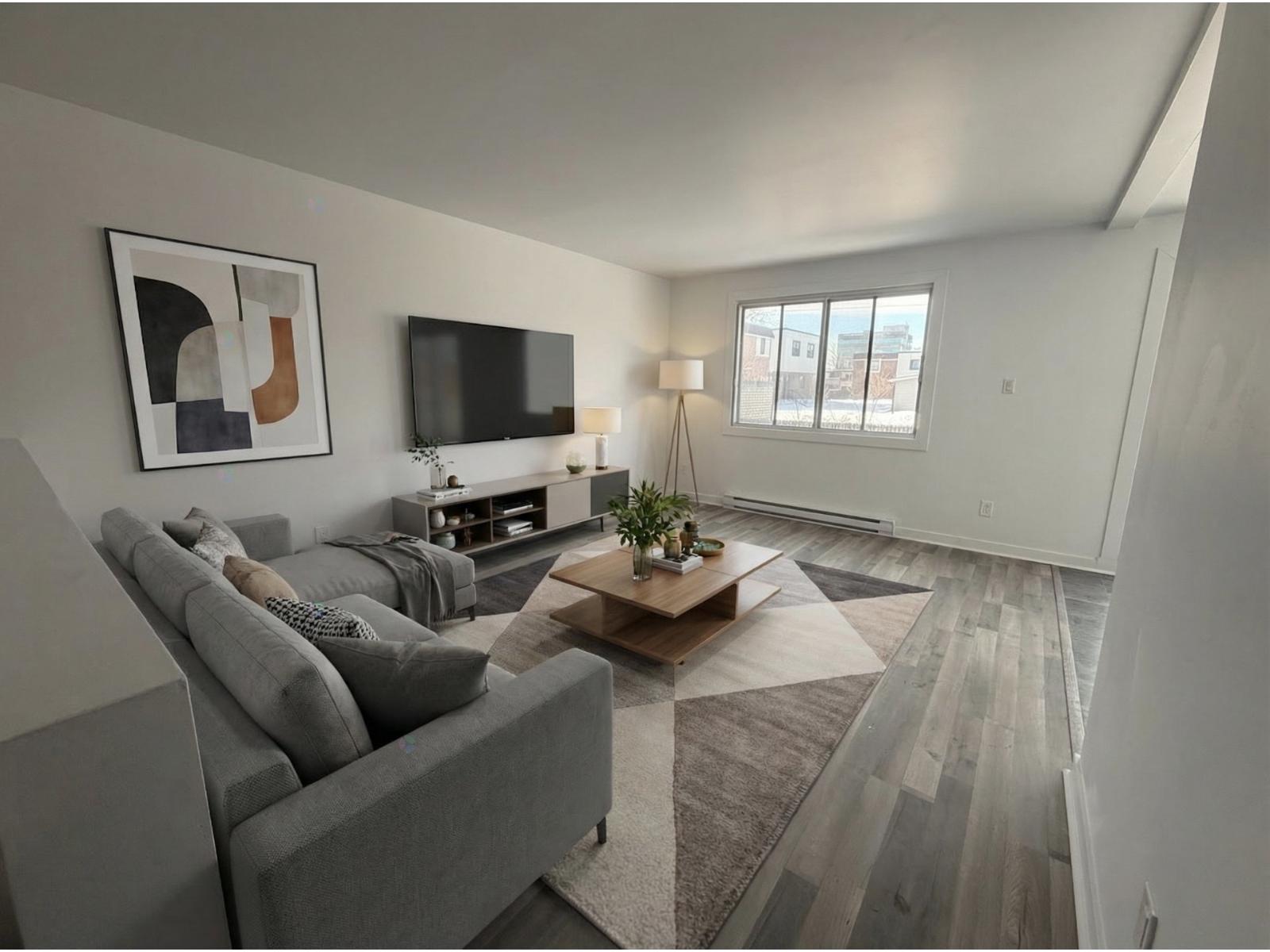 323 Rue Hurteau