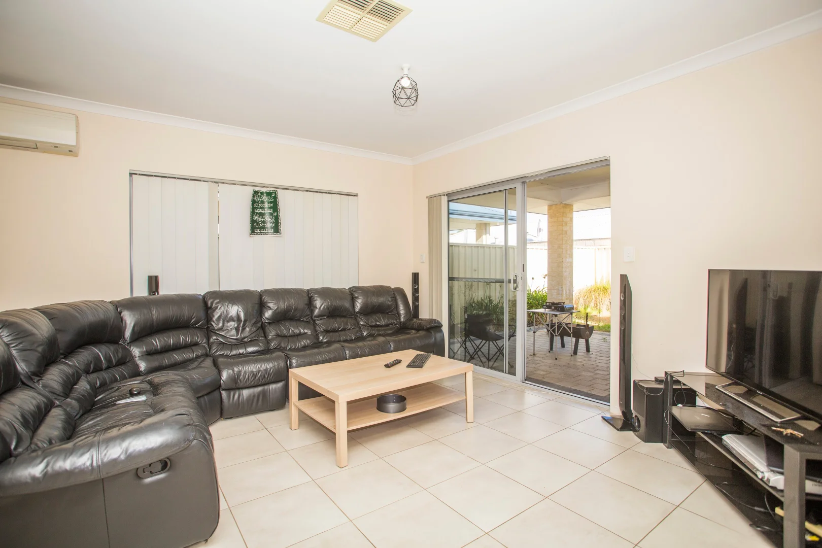 Additional image 2 of 9 Birch Rd, Aubin Grove WA 6164