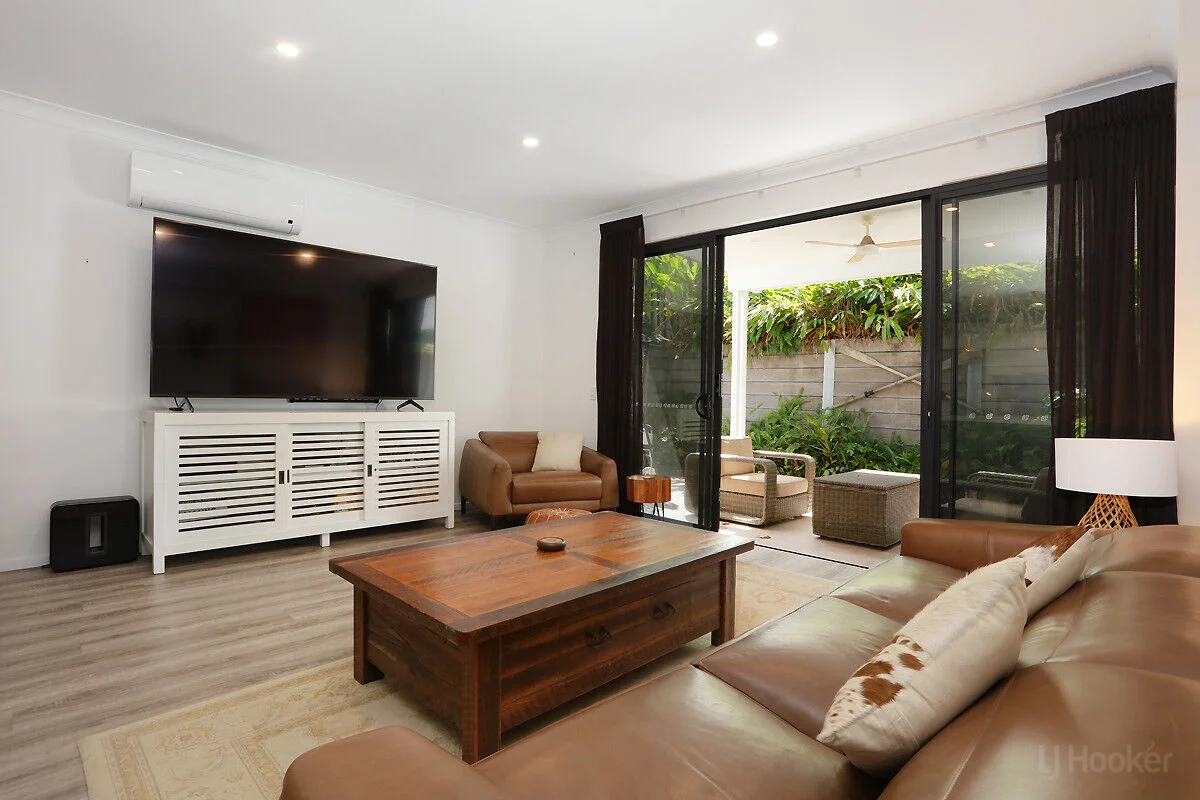 17/4a-8 Hansford Road, Coombabah QLD 4216