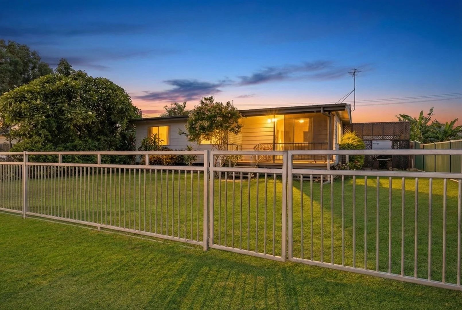 9 Luck Place, Emerald QLD 4720