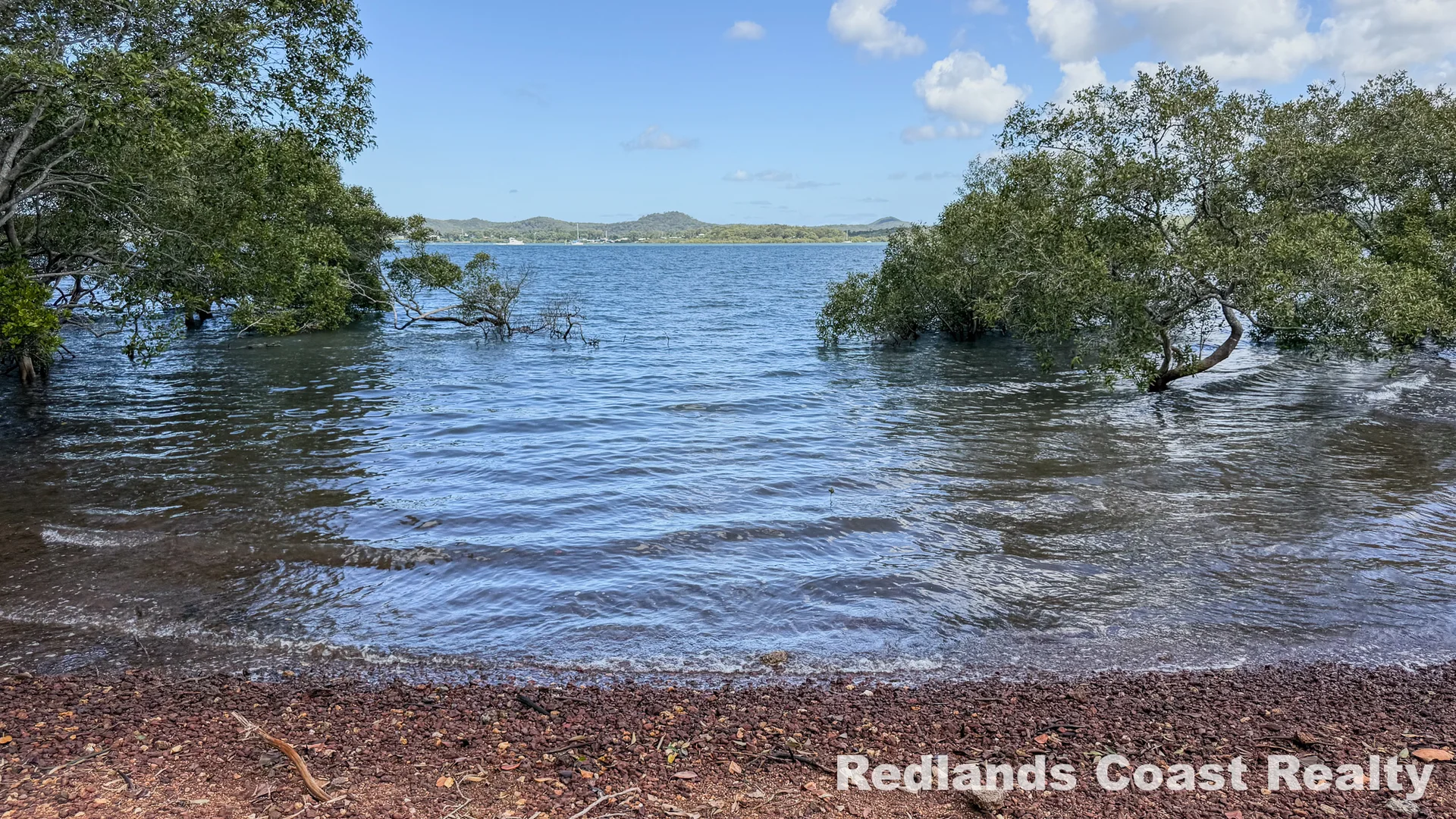 Additional image 35 of 30 Paula Parade, Lamb Island QLD 4184