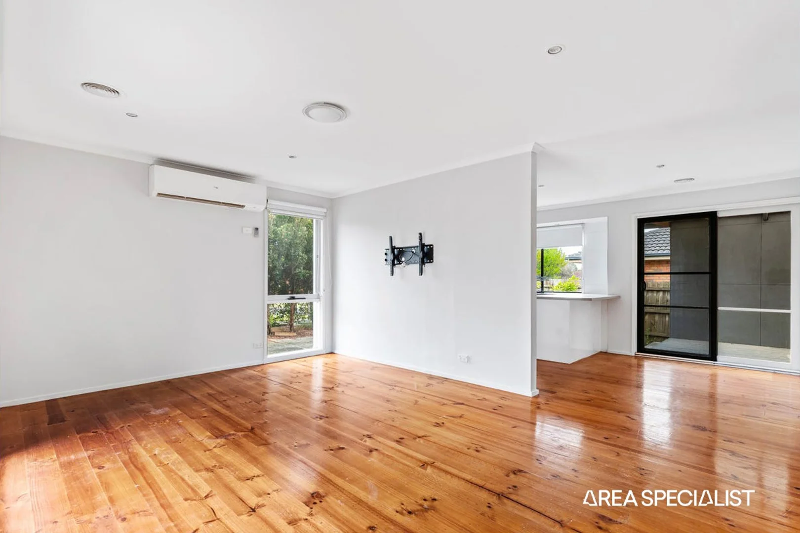 Additional image 2 of 17 Collin Crescent, Berwick VIC 3806