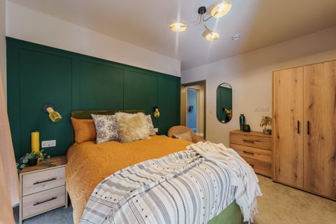 Room 2, Rosehill Street DE23, Studio to rent