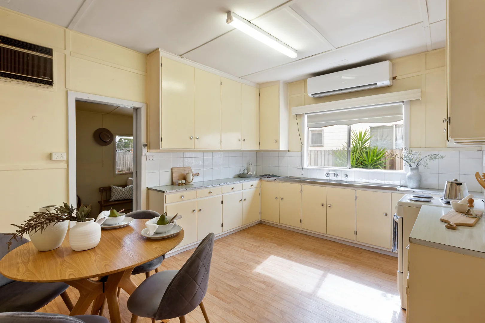 Additional image 3 of 21 Kitchen Street, Mansfield VIC 3722